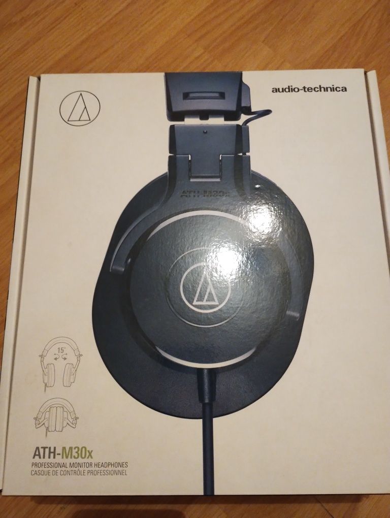 Слушалки  Audio-Technica ATH-M30x