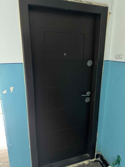 Vând apartament complex Siret (micro 16 )