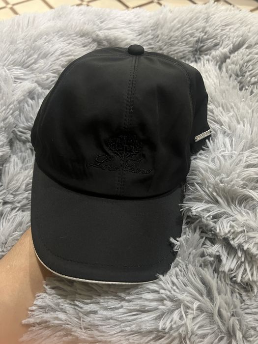 кепка от Loro piano