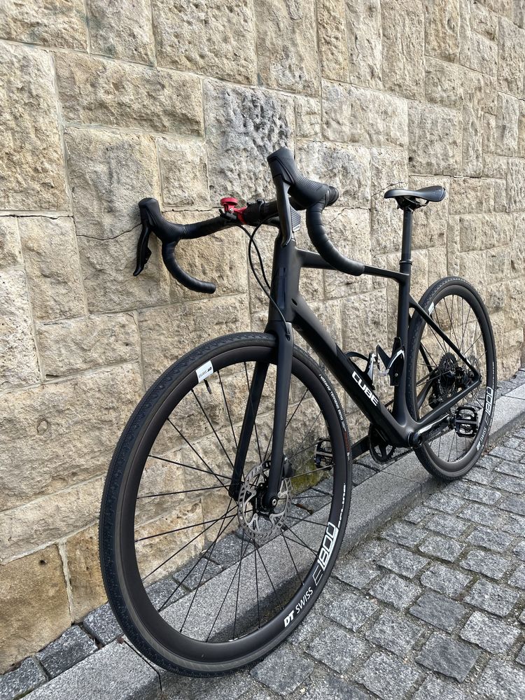 bicicleta, cursiera Cube attain, sram rival axs