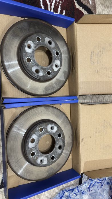 Aporni diska Spark B/u 2 dona