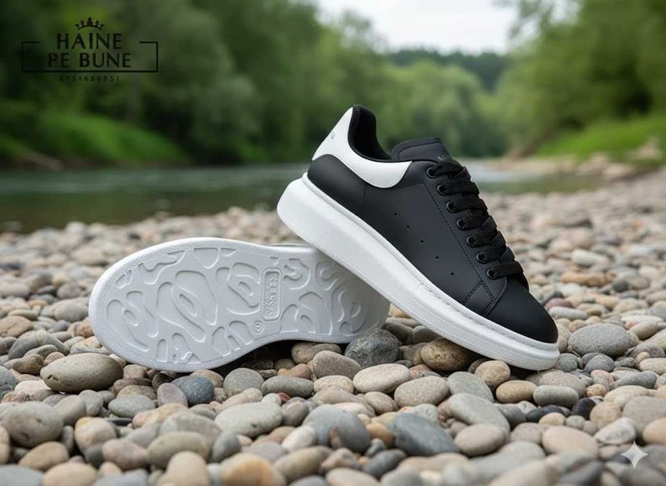 Adidasi Alexander Mc Q u e e n Negru Alb