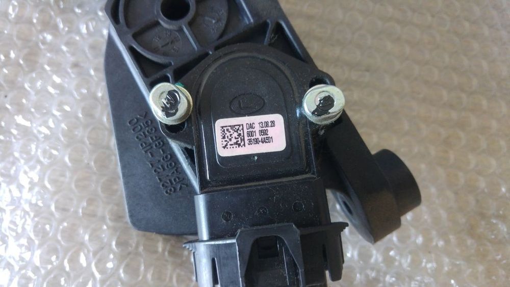 pedala acceleratie hyundai ix20 1.6 crdi d4fb 2014 35190-44501