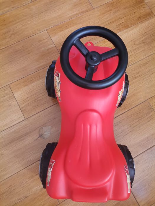 Masinuta pentru copii fara pedale