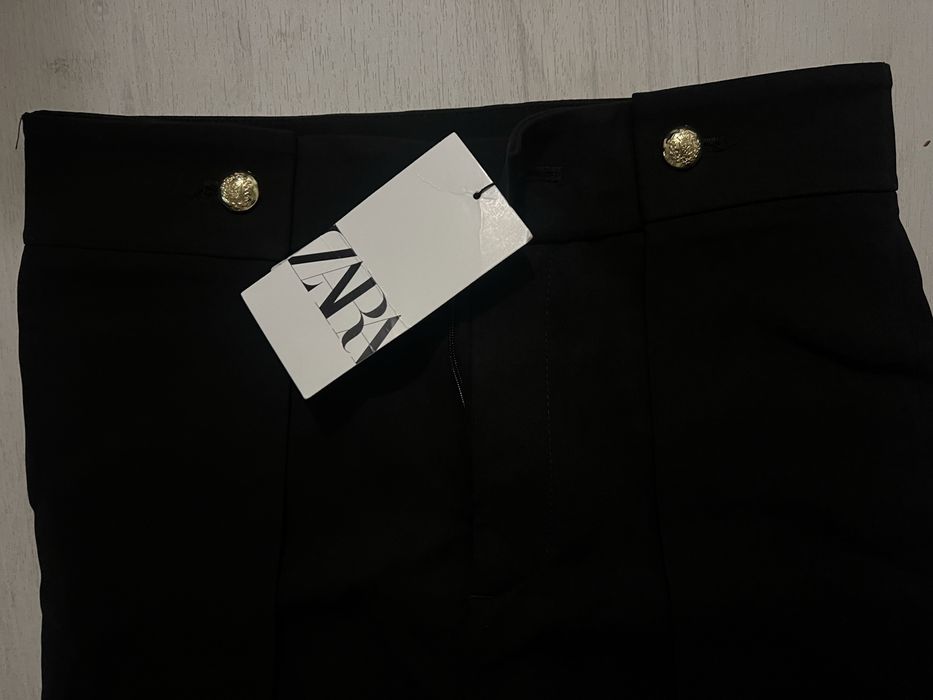 Черен панталон ZARA нов