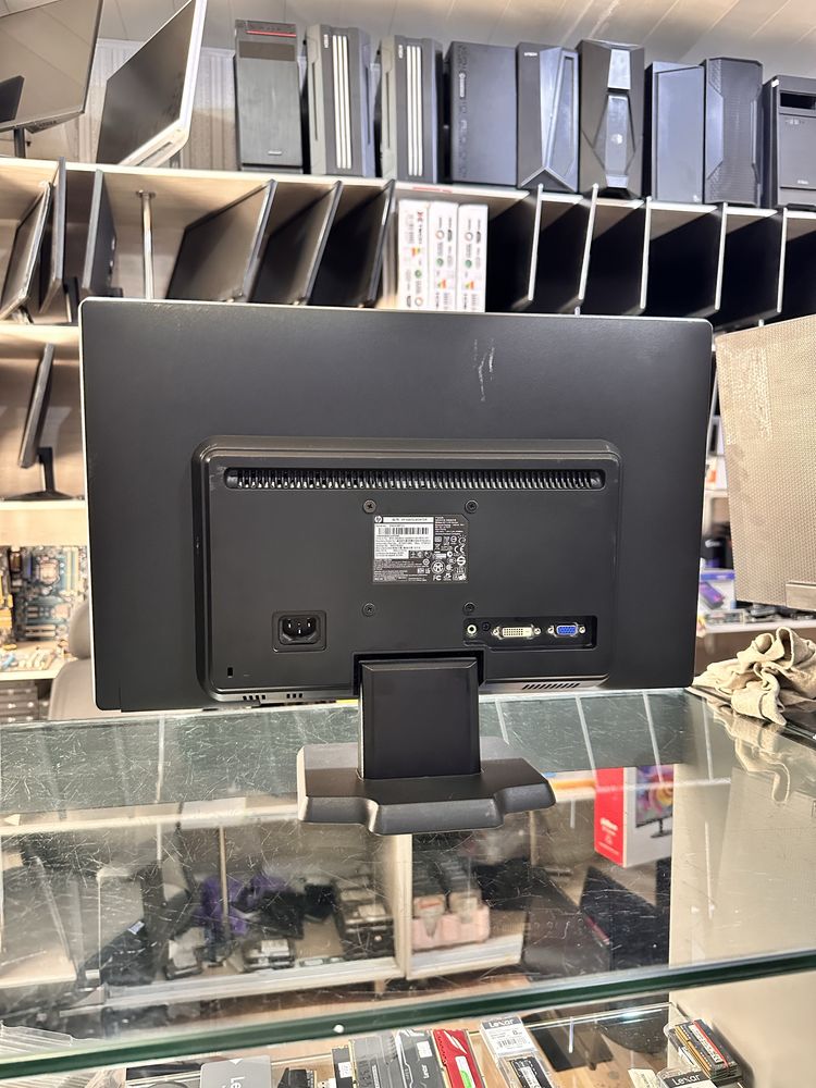 Hp 19" Orginal Manitor