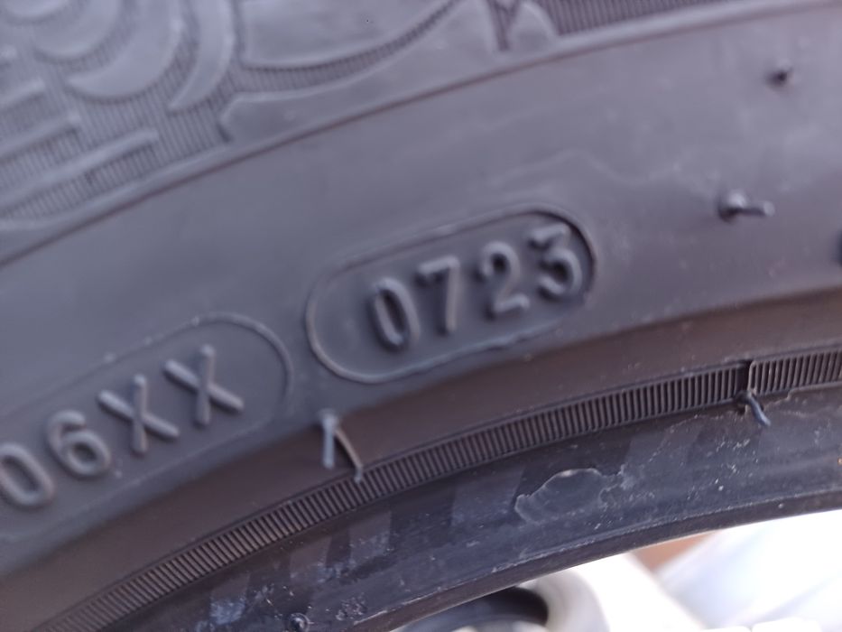 Гуми 225/55/16 Мишелин