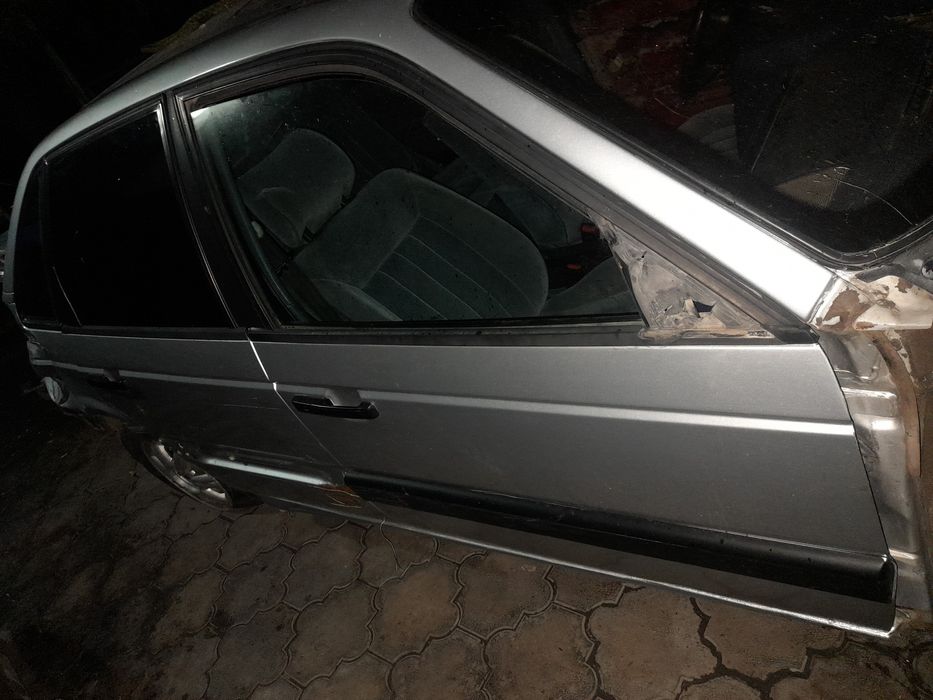 Пасат Б-3 седан полный разбор. Запчасти, детали