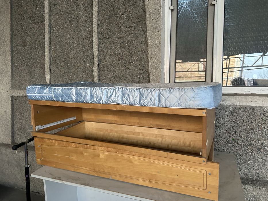 Манеж б/у. В хорошем состояниии