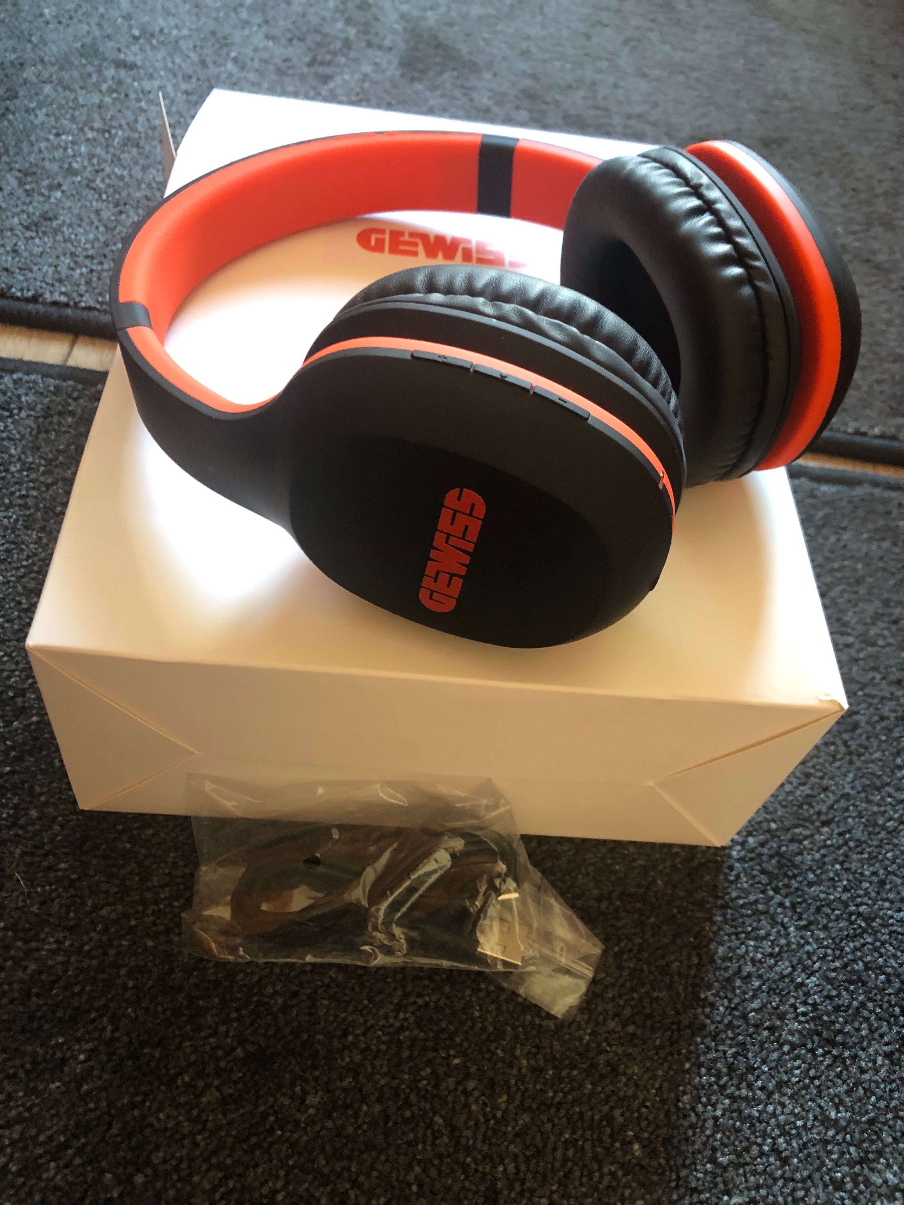 Vand casti audio wireless
