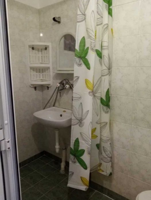 Дава се под наем Едностаен апартамент в Пловдив, Гагарин - 40 кв.м за 200 € - Снимка #4