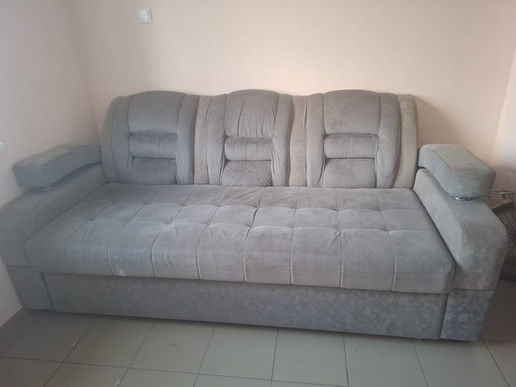 Продам диваннннннн