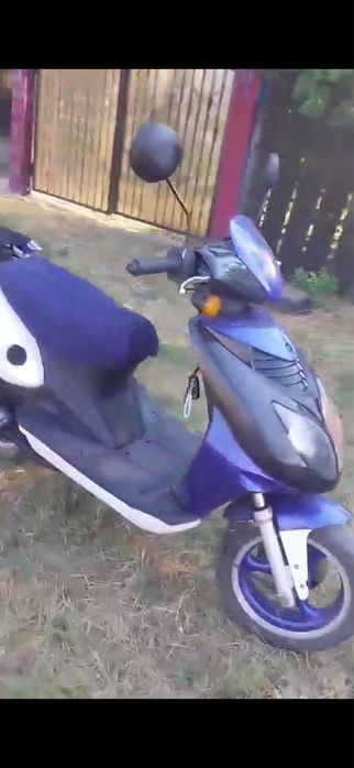 Scuter 80cc vand sau schimb cu scuter electric