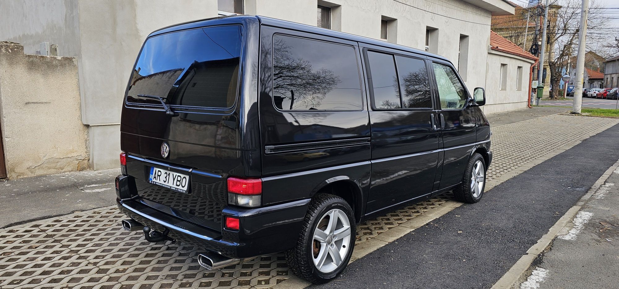 Vw T4 Caravelle 2.5 151 Cp Full Pretul in Euro !!!