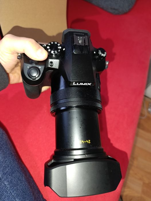 Lumix Fz2000..este nou...