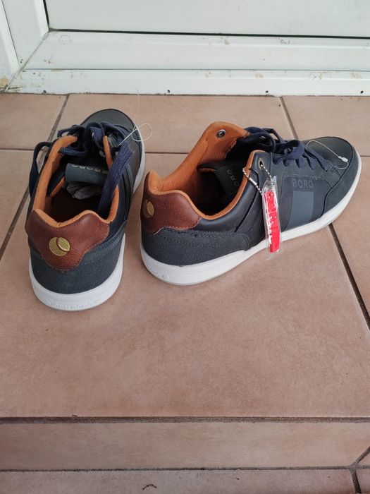 Adidași Bjorn 43 noi