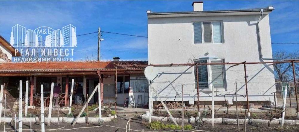 Продавам къща в с. Длъгнево община Димитровград