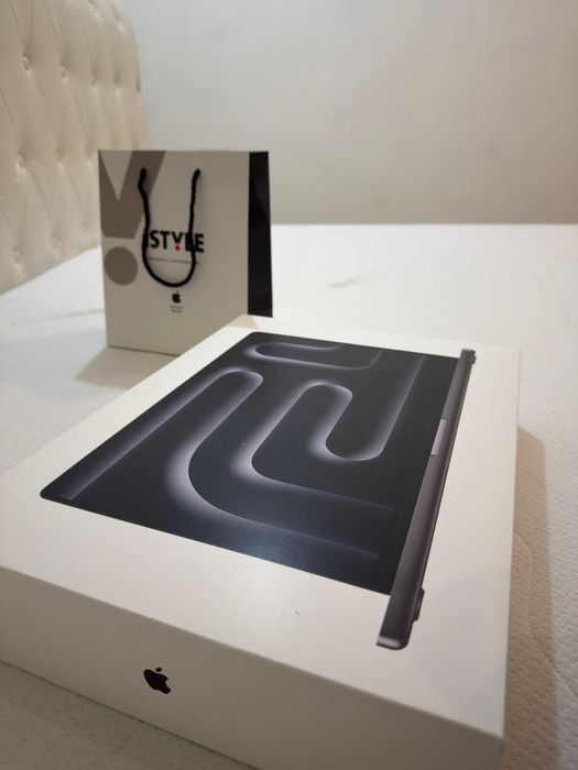 MacBook Pro 16" M4 Max  36GB RAM 1TB SSD  SIGILAT + Factură + garantie