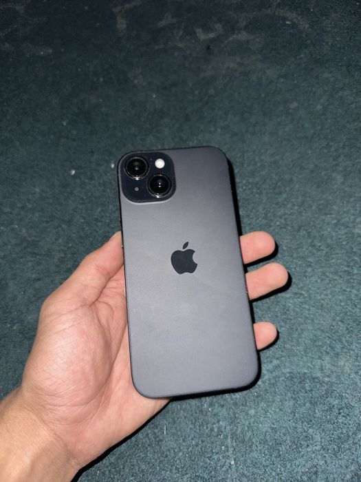 Iphone 15 madeli srochno sotiladi