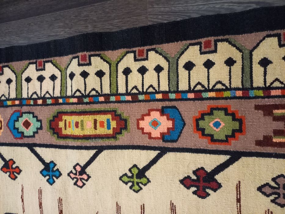 Covor tradițional din lână