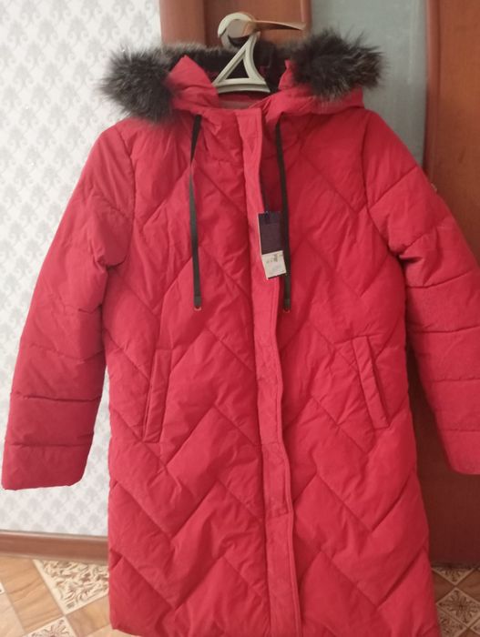 Продам,новые, куртки женские зимние