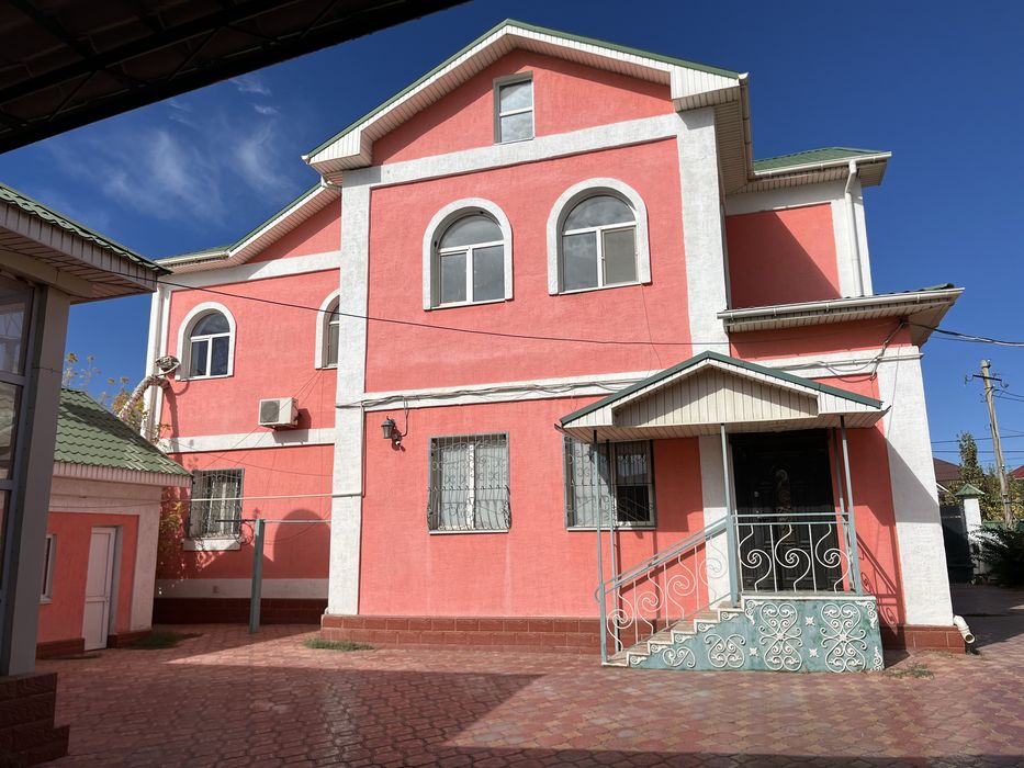 Сдаётся коттедж в районе автовокзала