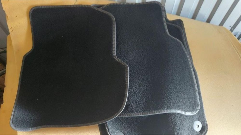 продам полик на авто