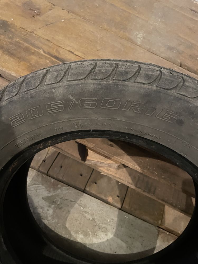 Продам летнюю шину 205/60 R-16 Кама.