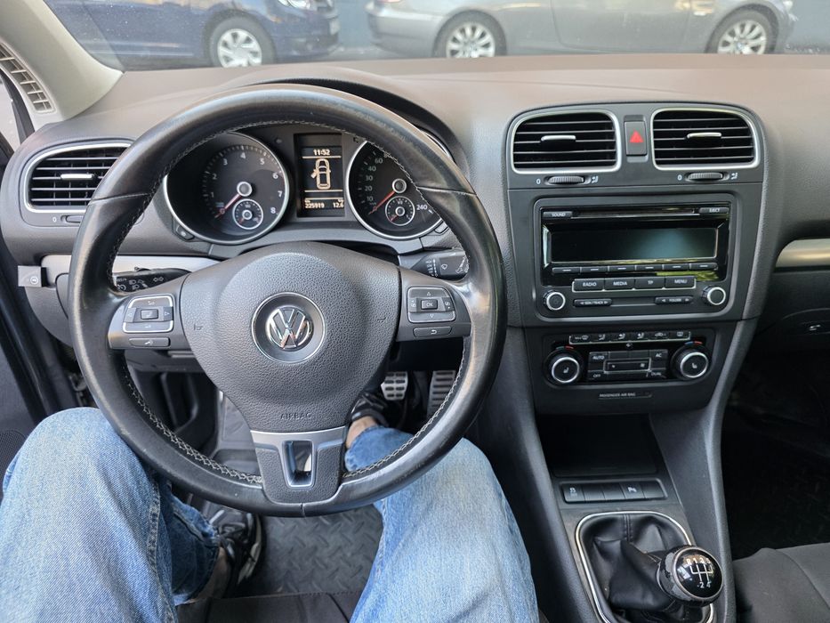 Vând Volkswagen Golf 6