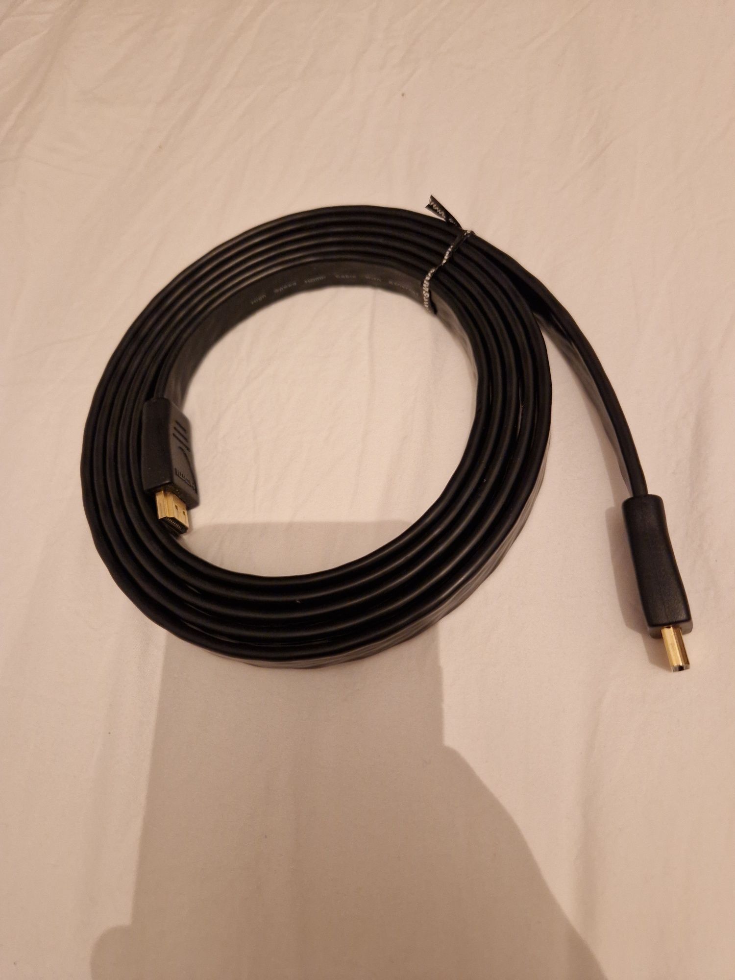 Cablu HDMI - HDMI 2,5 M