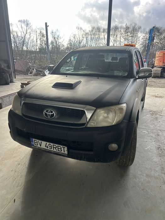 Toyota hilux 3.0 /171 cp