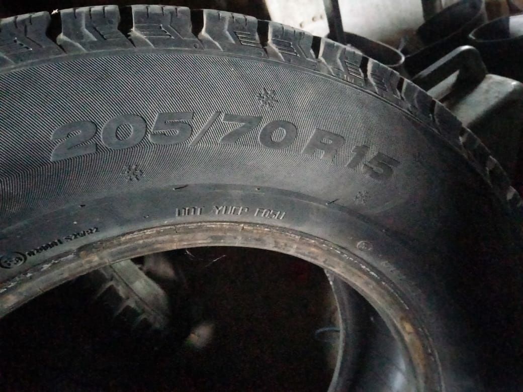 Продам зимнюю резину
