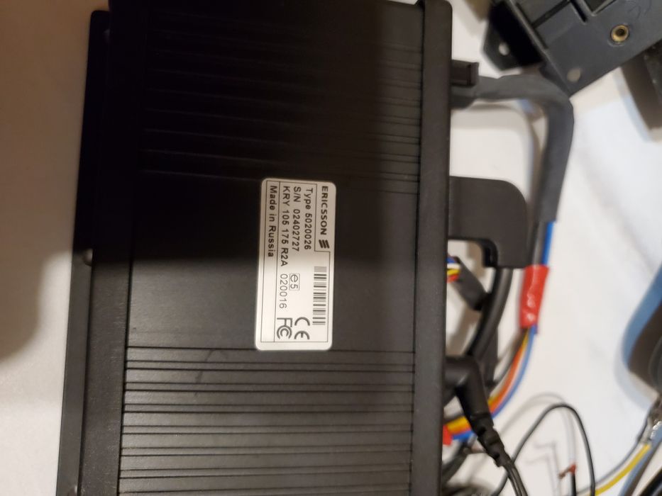 Hands free auto ERICSSON  Original pentru telefon Ericsson T 68