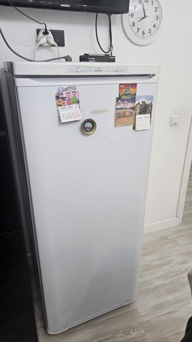 Морозильник бирюза