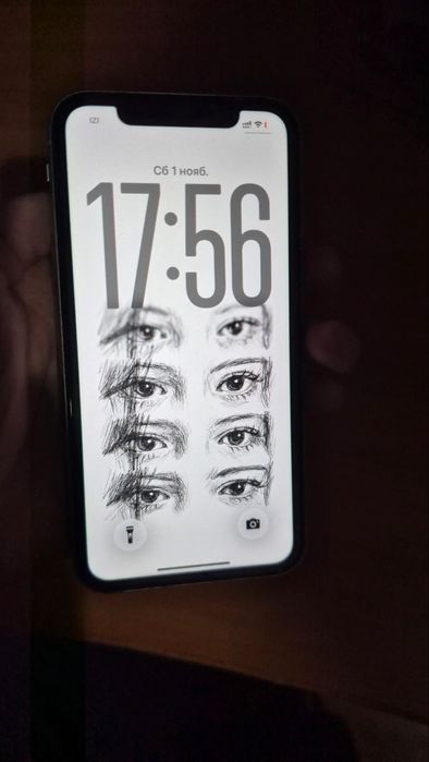 Обменяю iphone 11