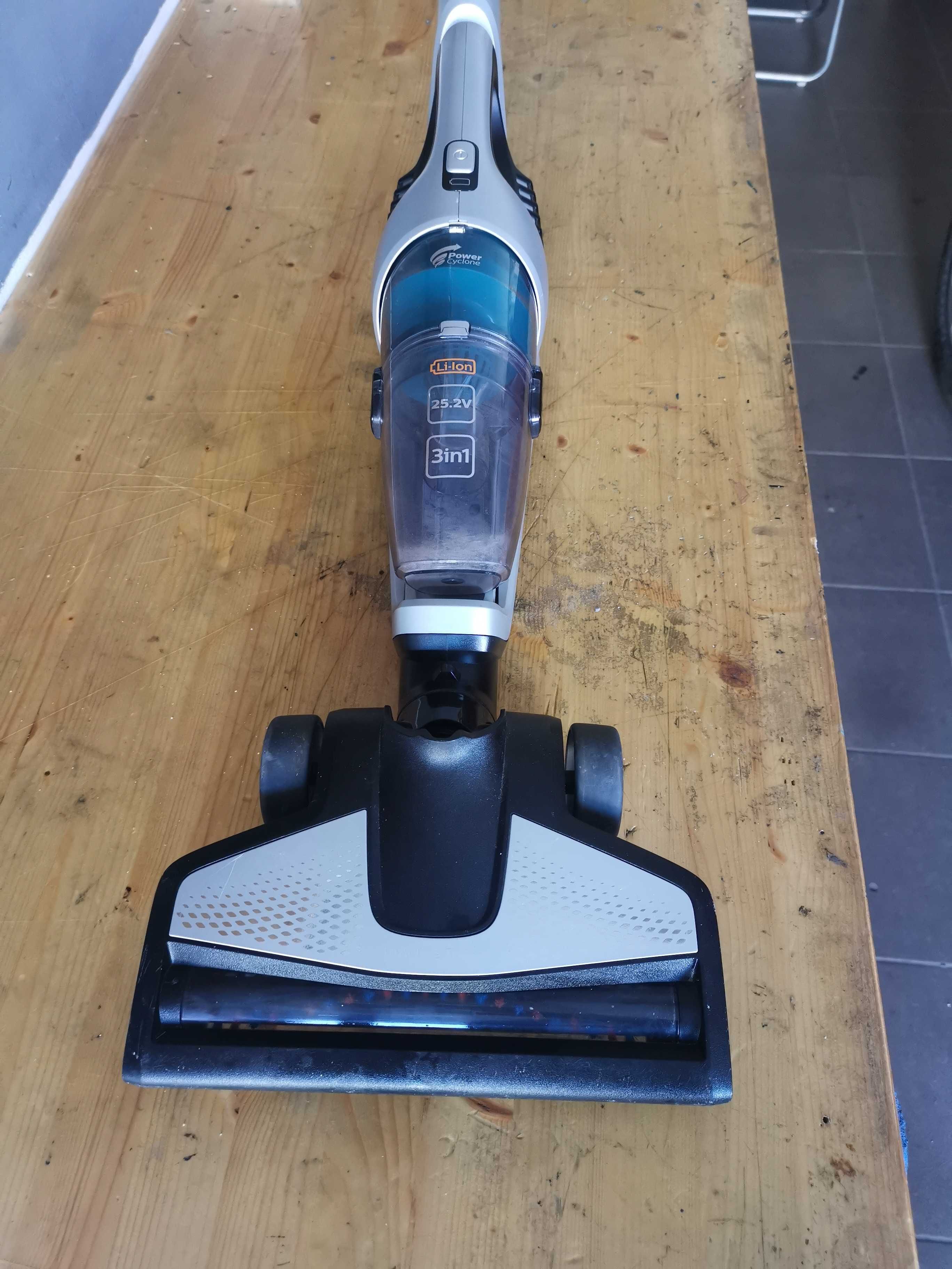 Aspirator vertical fara fir Philips Powerpro Aqua