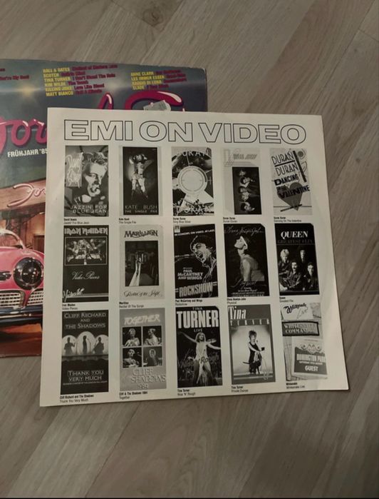 Vinil Former Eins