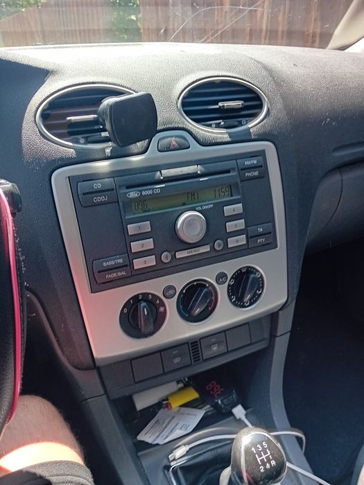 Ford Focus 16 benzina