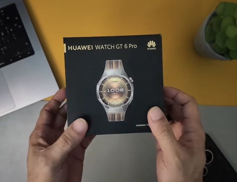 Huawei watch Gt 6 pro Yettel 10.10.25г. Brown + слушалки.