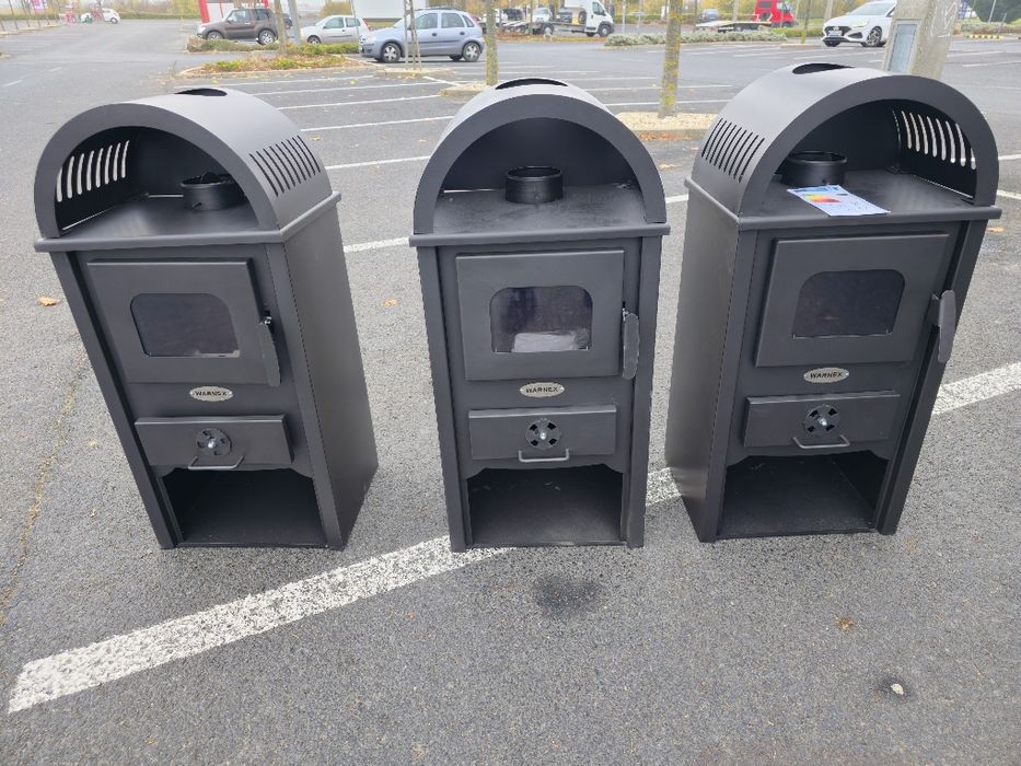 Șemineu pe lemn cu posibilitate încălzire calorifer,noi,import Ungaria