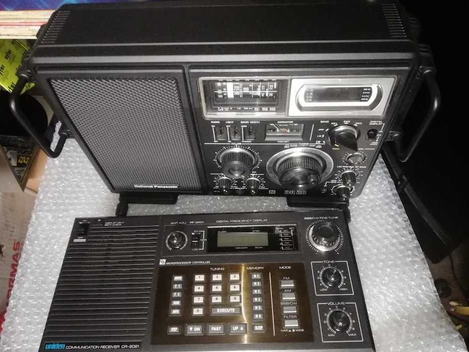 Vand radio UNIDEN CR2021,PANASONIC DR 28