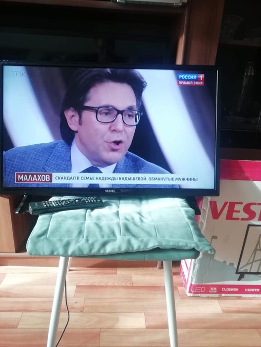 Смарт телевизор Vestel 81 см WiFi YouTube