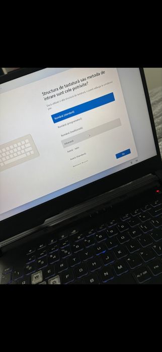 Laptop gaming Asus rog gtx1650 i7-9750h