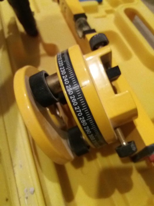 Лазeр Нивелир 670 / Laser 670