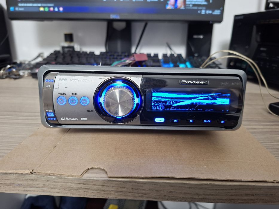 CD player Pioneer DEH P80MP