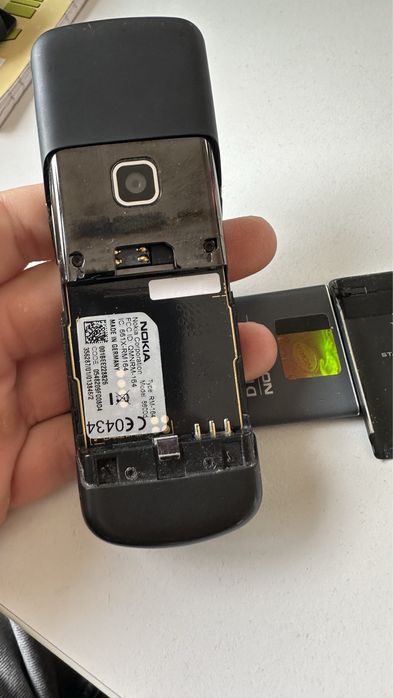 Nokia 8600 d luna