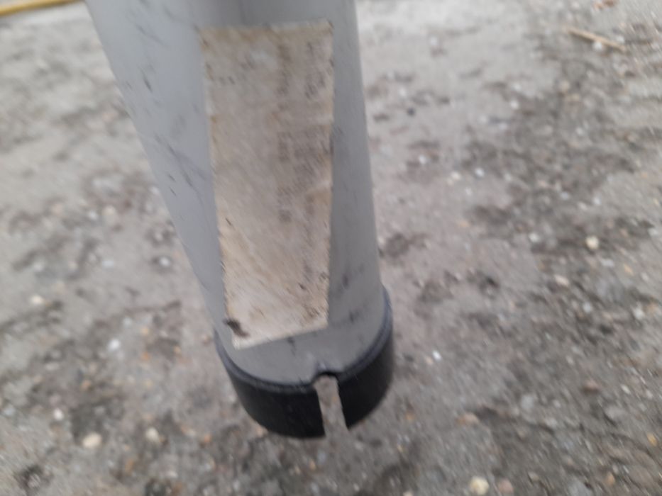 Set 2 trepiede  telescopice pentru lumini,constructii(ca hilti,festool