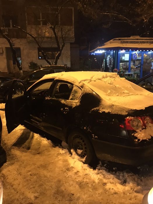 deblocare usa auto incuiata cheile in interior de la 100 lei