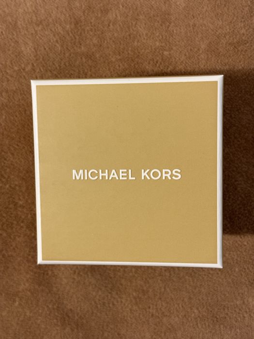 Колие Michael Kors rose gold ново!