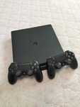 Продам приставку PS4 плюс игры